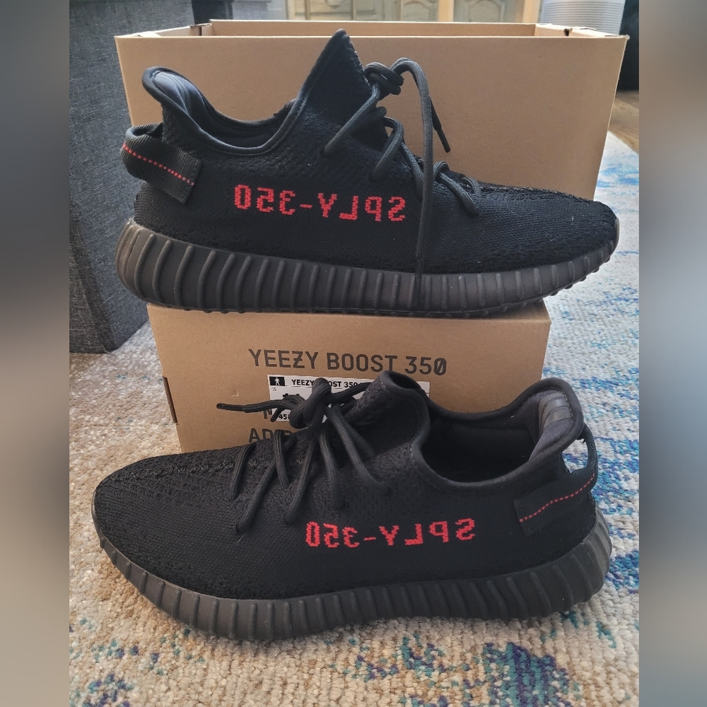 Adidas Yeezy Boost 350 v2, size 11